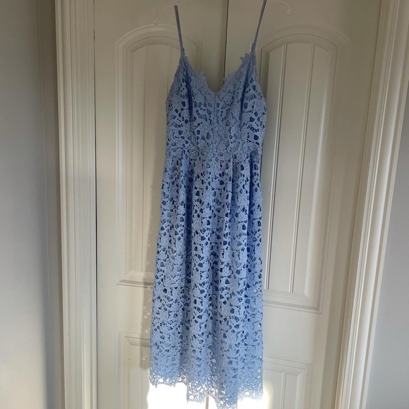 Astr Dresses & Skirts - Lace Detail Midi Dress